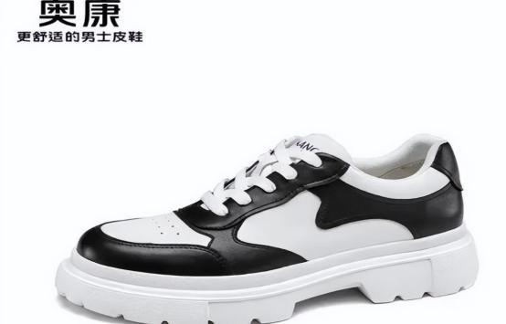 “一代鞋王”跌落神坛中产不爱穷鬼不穿AG真人游戏地址200亿暴跌10倍！(图3)