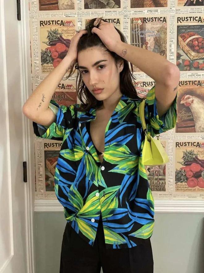 春夏针织女装印花图案流行趋势全解析AG真人平台盘点丨13种另类风格！(图13)